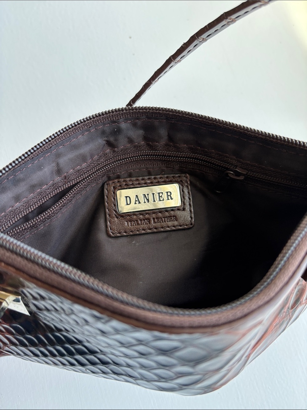 Danier Brown & Black Python Embossed Leather Purse Wristlet Clutch EUC - Picture 5 of 10